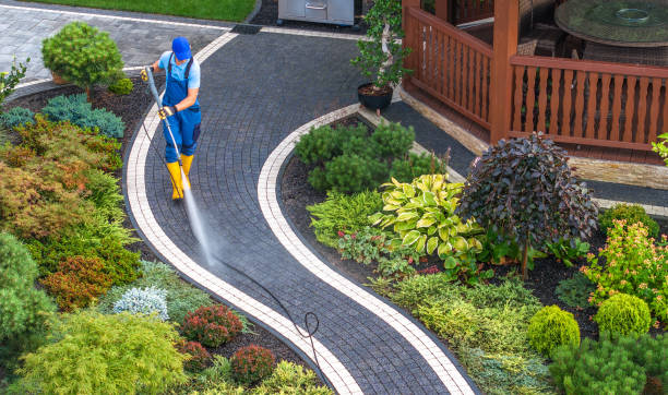 Best Roof Pressure Washing  in Sequim, WA
